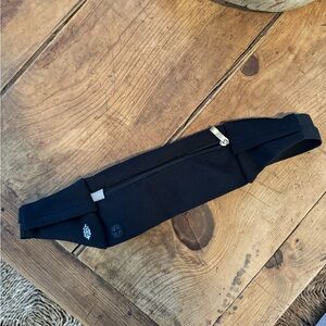 Free People Movement Runner Sling